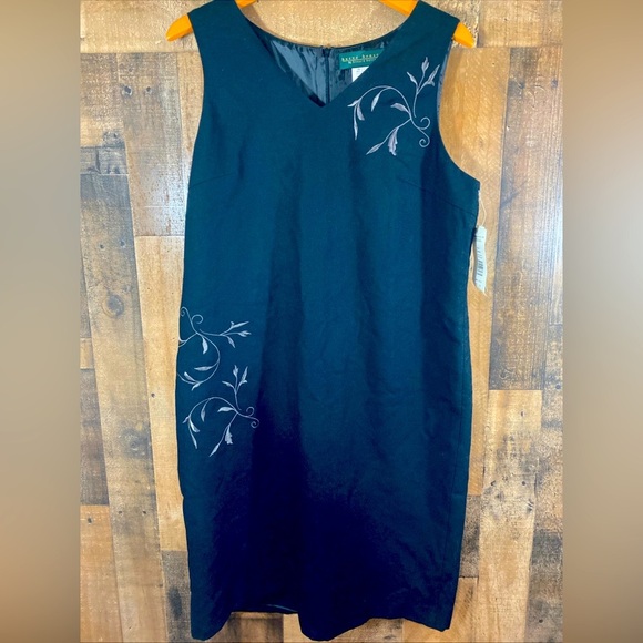 Harve Benard Dresses & Skirts - Harve Bernard Embroidered Wool Blend Shift Dress Zipper Women Size 14 Black NWT